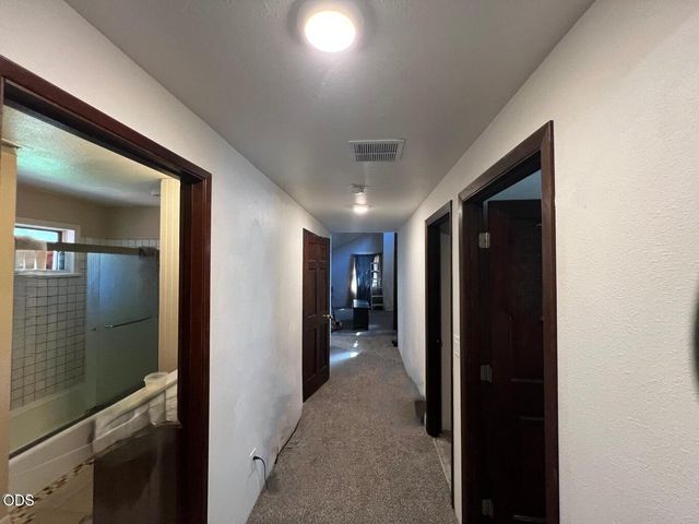 255 Barker Drive, Merlin, OR 97532