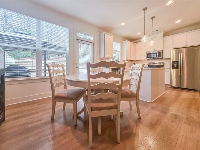 299 Auburn Valley Way, Auburn, GA 30011