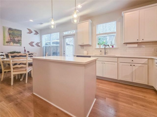 299 Auburn Valley Way, Auburn, GA 30011