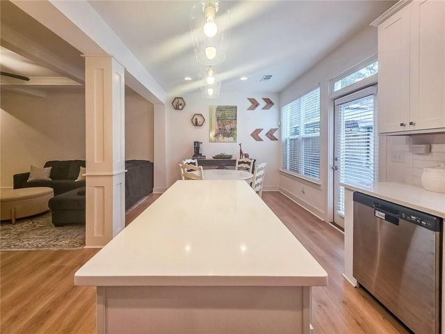 299 Auburn Valley Way, Auburn, GA 30011