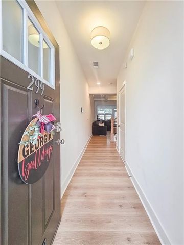 299 Auburn Valley Way, Auburn, GA 30011