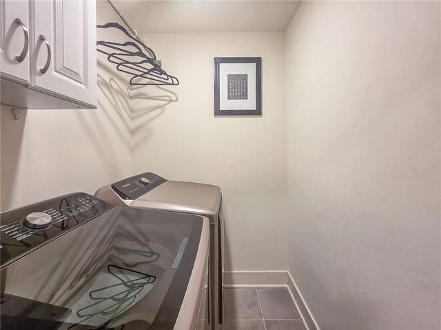 299 Auburn Valley Way, Auburn, GA 30011