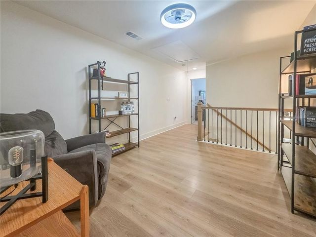 299 Auburn Valley Way, Auburn, GA 30011