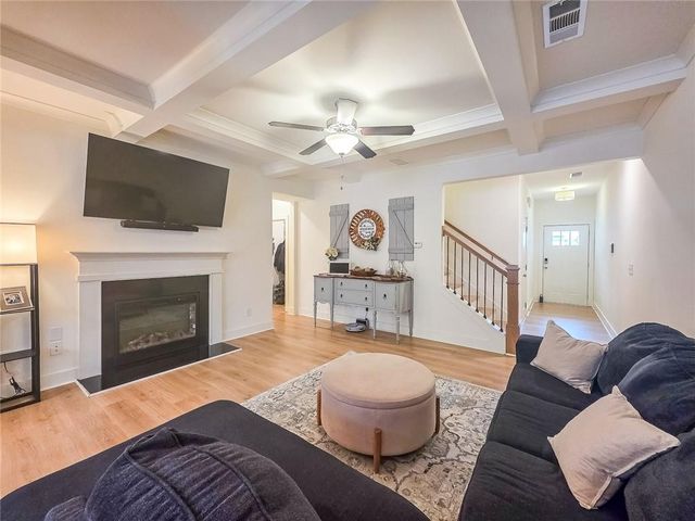 299 Auburn Valley Way, Auburn, GA 30011