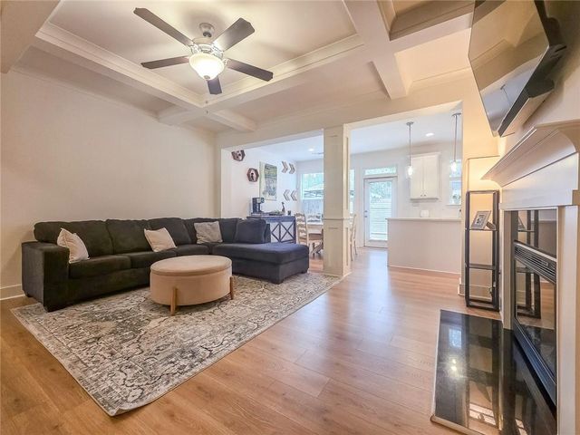 299 Auburn Valley Way, Auburn, GA 30011