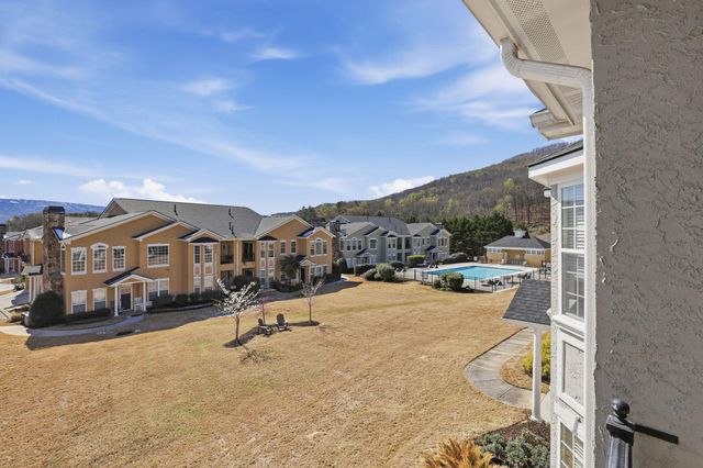 408 Renaissance Court, Chattanooga, TN 37419