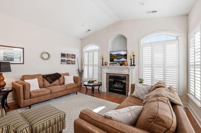 408 Renaissance Court, Chattanooga, TN 37419