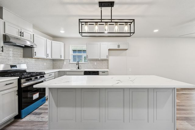 314 Greenwood Street, Terrell, TX 75160