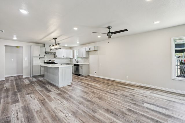 314 Greenwood Street, Terrell, TX 75160