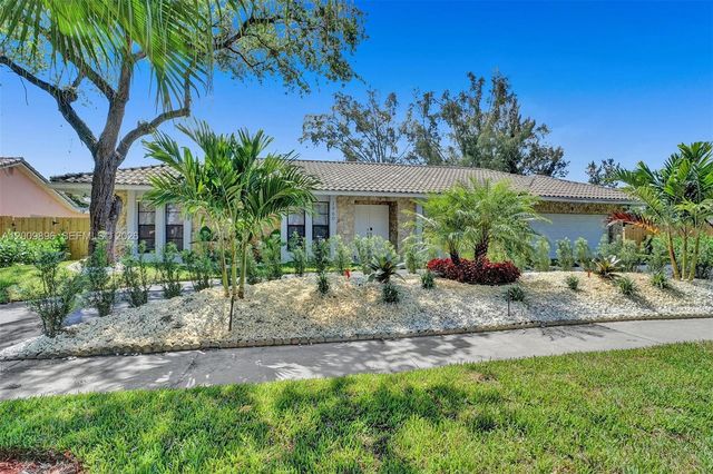 1960 SW 51st Ter, Plantation, FL 33317