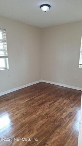 5612 BELAFONTE Drive, Jacksonville, FL 32209