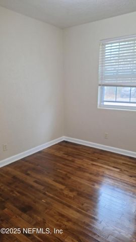 5612 BELAFONTE Drive, Jacksonville, FL 32209