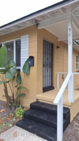 5612 BELAFONTE Drive, Jacksonville, FL 32209