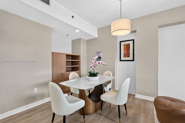 1395 Brickell Avenue 2813, Miami, FL 33131
