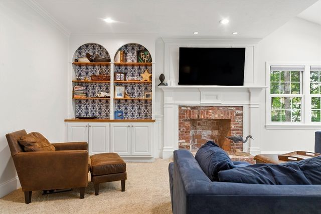 3 Chiswell Rd, Grafton, MA 01536