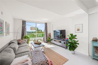 6362 Collins Avenue 411, Miami Beach, FL 33141
