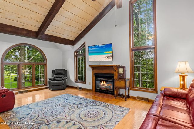 101 Five Oaks Dr, Elizabethtown, KY 42701