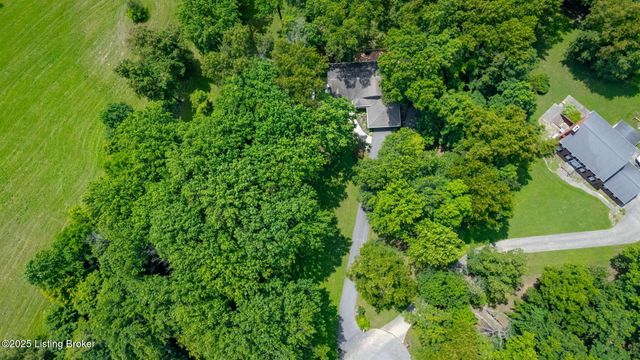 101 Five Oaks Dr, Elizabethtown, KY 42701