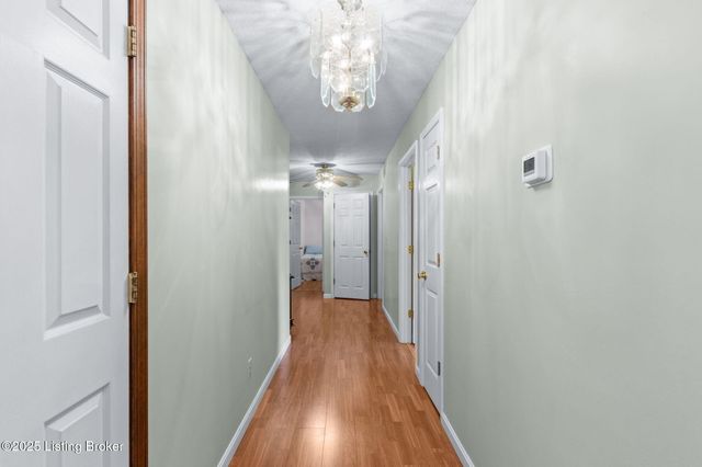 101 Five Oaks Dr, Elizabethtown, KY 42701