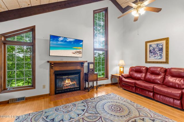 101 Five Oaks Dr, Elizabethtown, KY 42701