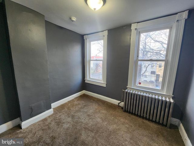 810 APPLETON ST, Baltimore, MD 21217