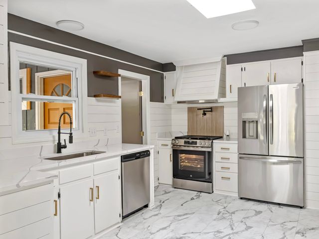 1318 Foster Street, Charleston, SC 29407