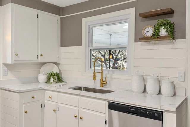 1318 Foster Street, Charleston, SC 29407