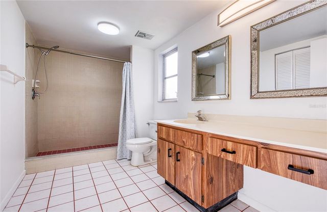 2420 WINDING CREEK BOULEVARD 201, Clearwater, FL 33761