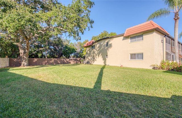 2420 WINDING CREEK BOULEVARD 201, Clearwater, FL 33761