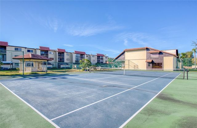 2420 WINDING CREEK BOULEVARD 201, Clearwater, FL 33761