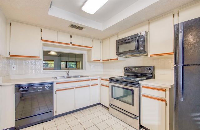 2420 WINDING CREEK BOULEVARD 201, Clearwater, FL 33761