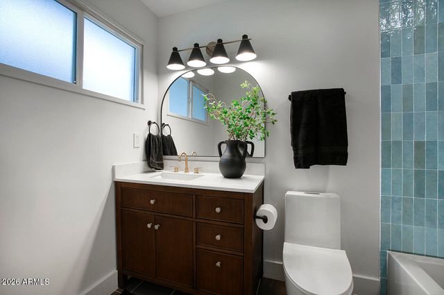 15212 N 53RD Street, Scottsdale, AZ 85254