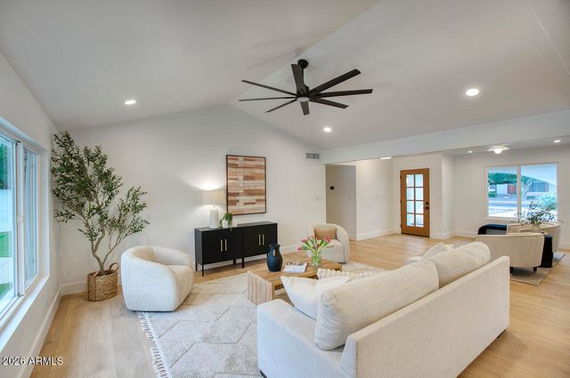 15212 N 53RD Street, Scottsdale, AZ 85254