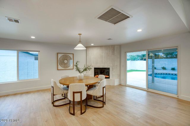 15212 N 53RD Street, Scottsdale, AZ 85254