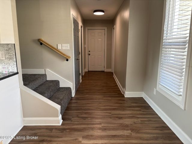 2417 Bank St, Louisville, KY 40212