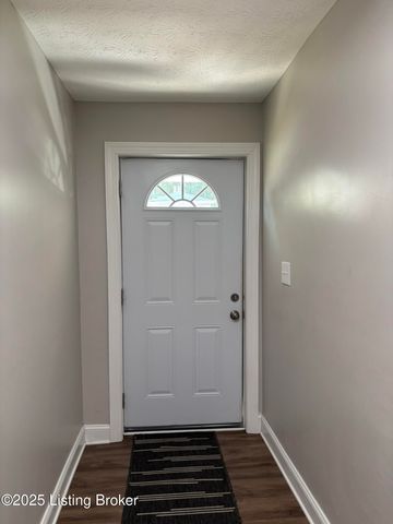 2417 Bank St, Louisville, KY 40212