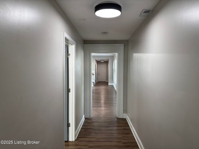 2417 Bank St, Louisville, KY 40212