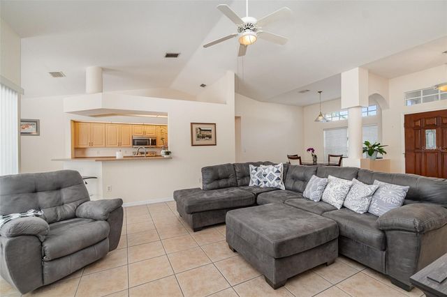 4010 YUCATAN CIRCLE, Port Charlotte, FL 33948