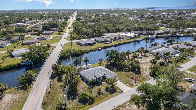 4010 YUCATAN CIRCLE, Port Charlotte, FL 33948
