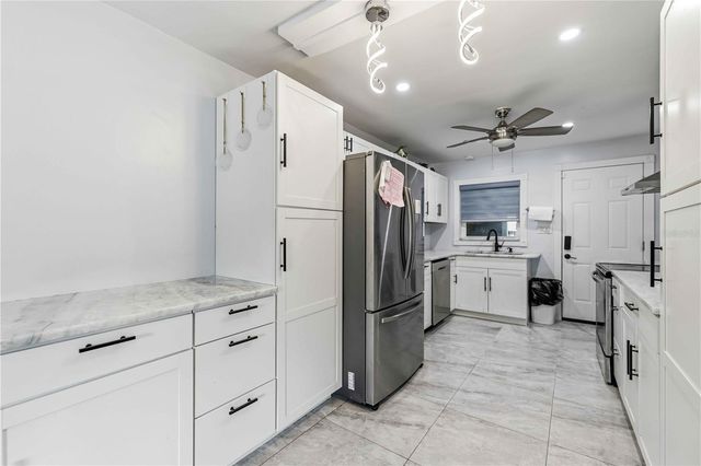 3706 OLD BRADENTON ROAD, Sarasota, FL 34234