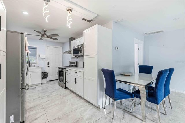 3706 OLD BRADENTON ROAD, Sarasota, FL 34234