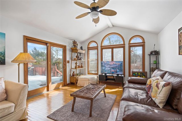 53 Hewitt Boulevard, Center Moriches, NY 11934