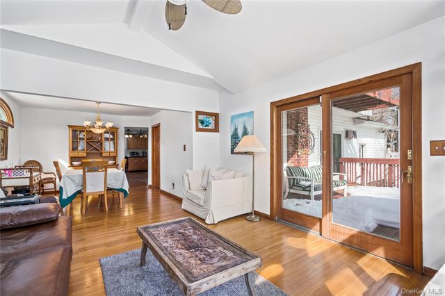 53 Hewitt Boulevard, Center Moriches, NY 11934