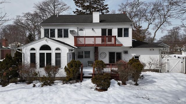 53 Hewitt Boulevard, Center Moriches, NY 11934