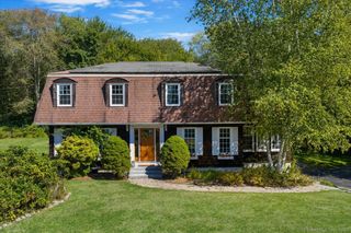 217 Shore Road, Waterford, CT 06385