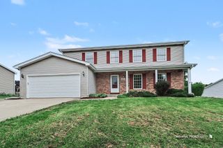 214 S Katie Lane, Mchenry, IL 60050