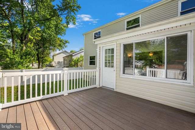 2926 GOLDEN FLEECE DR, Pasadena, MD 21122