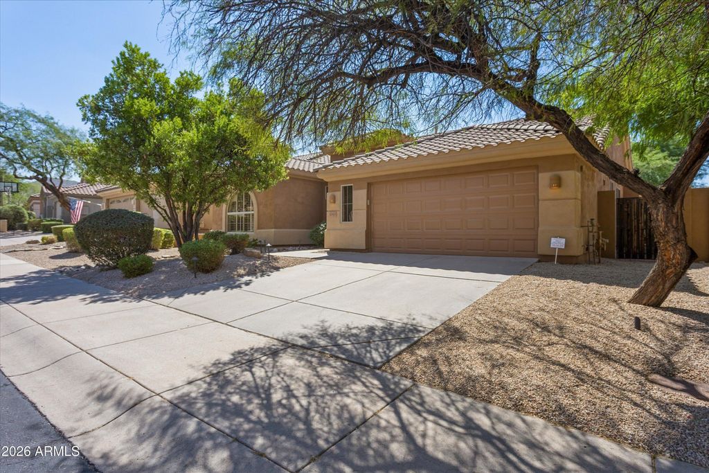 10505 E MEADOWHILL Drive, Scottsdale, AZ 85255 — photo 4