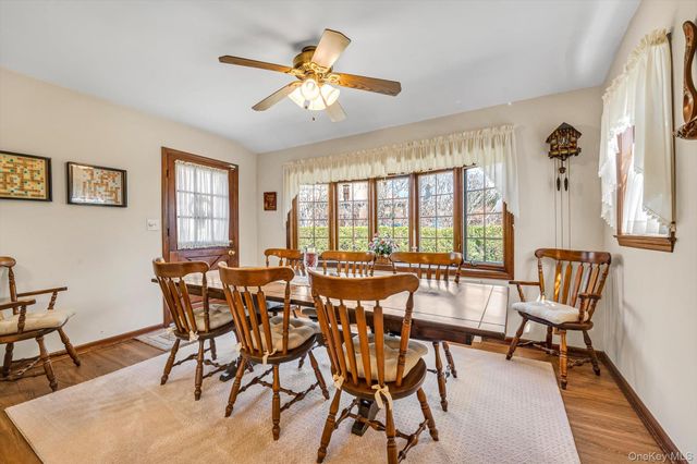 14 Avon Road, New Hyde Park, NY 11040