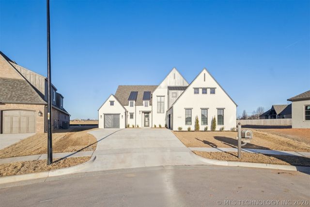 14202 S Delaware Place S, Bixby, OK 74008